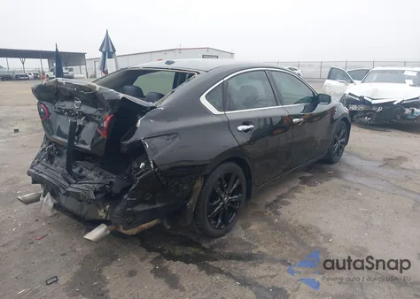 2018 Nissan Altima 2.5 Sr z USA, uszkodzony, nr VIN 1N4AL3AP3JC230999